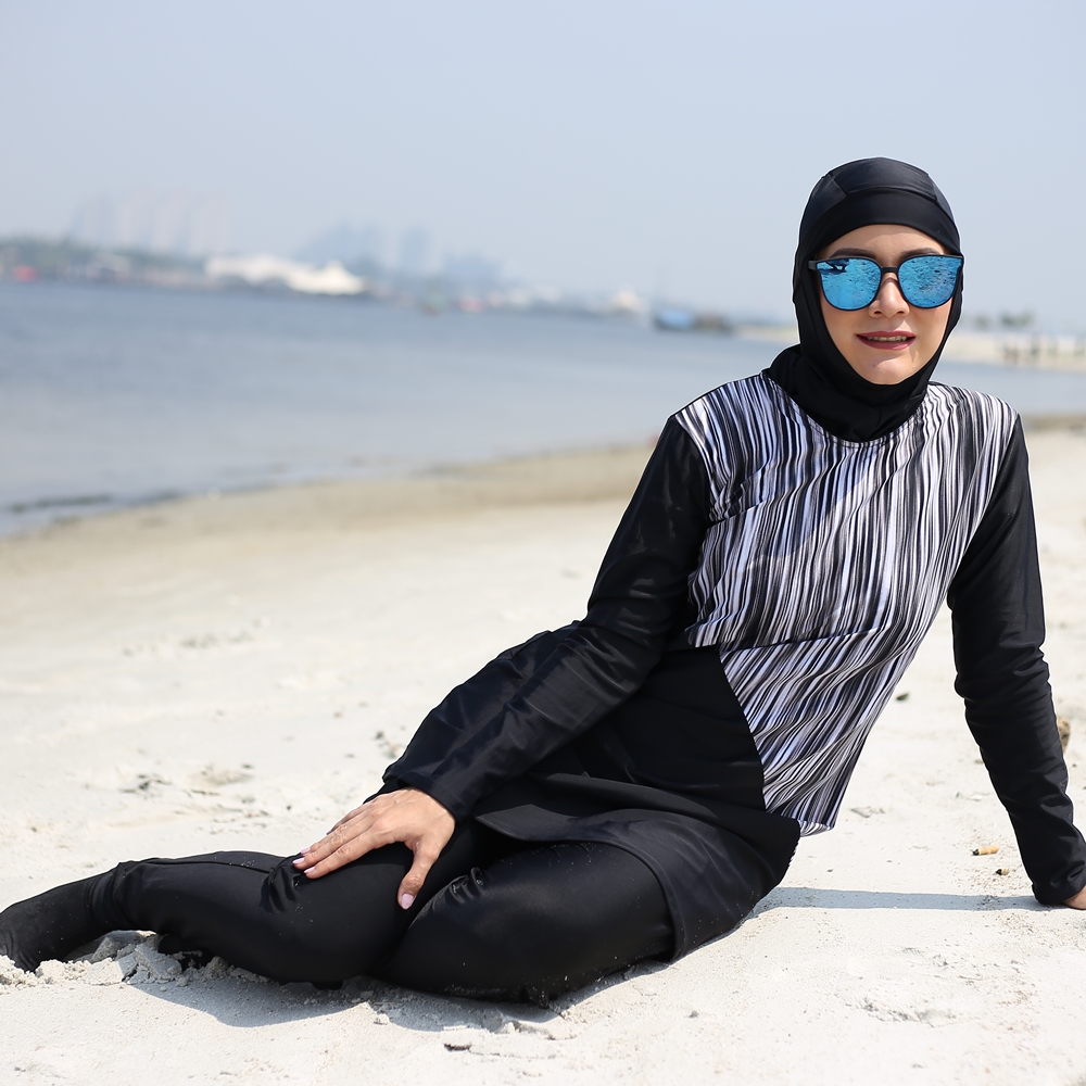 LYN06B S Baju Renang  Muslimah  Liyana Haleema Swimwear